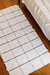 Beira Cama Grid Cru e Preto 0,90x1,50