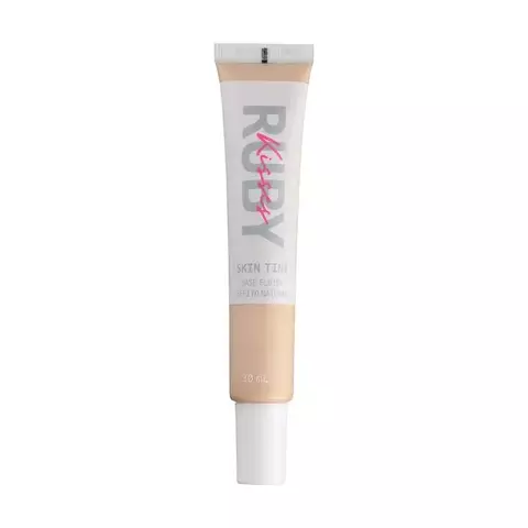 Base Fluida Skin Tint Ruby Kisses