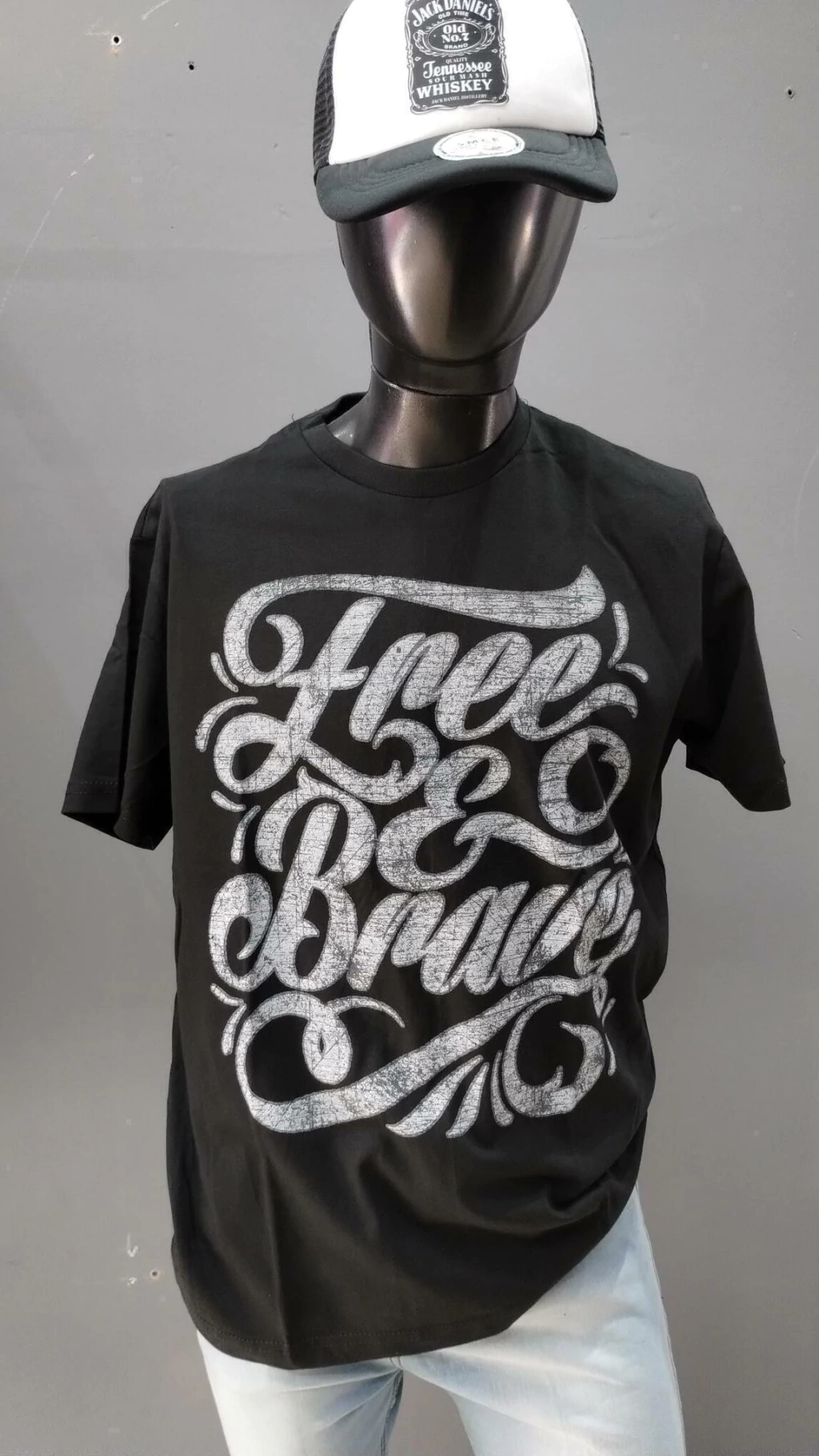 REMERA FREE