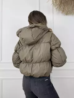 Campera Impermeable Chocolate en internet