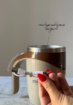 Taza Stanley con batidor magnetico - tienda online