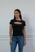Remera M.C Con Recorte Cut Out En Delantero - tienda online