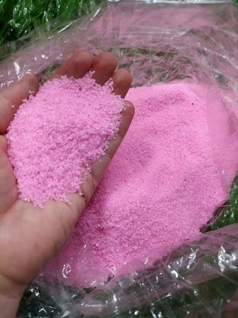 Substrato Areia dolomita colorida 1KG para aquarios