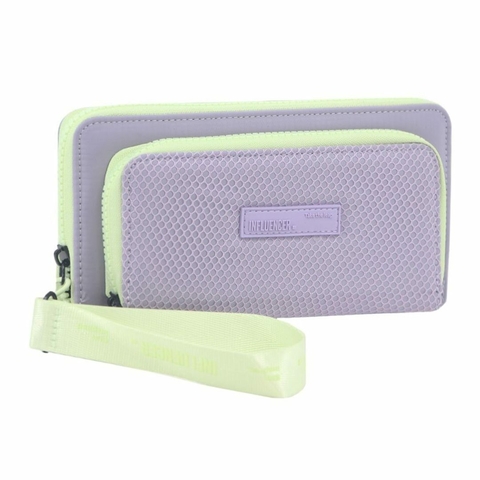 BILLETERA INFLUENCER DE NYLON 3 CIERRES 21X11X4 COLOR LILA (68B520C)