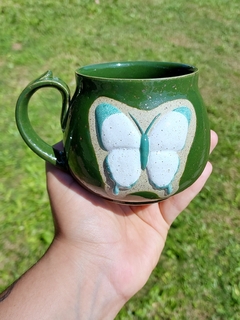 Caneca borboleta branca e verde-água
