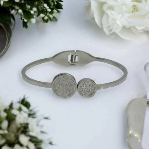 Bracelete Prateado São Bento - comprar online