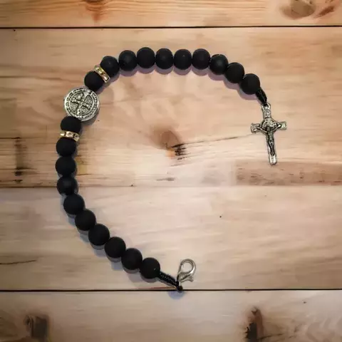 Pulseira de São Bento com Detalhe em Strass - Preta