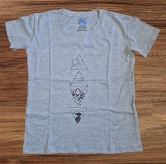 Remera Triangulos