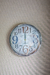 Reloj Retro con Fondo símil Madera