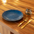 Set De 6 Platos Playos De Porcelana Azul Borde Dorado en internet