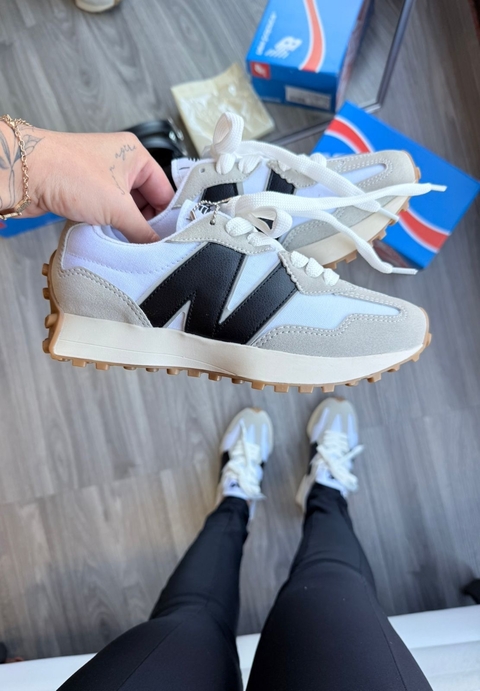 NEW BALANCE 327 BRANCO/PRETO - comprar online