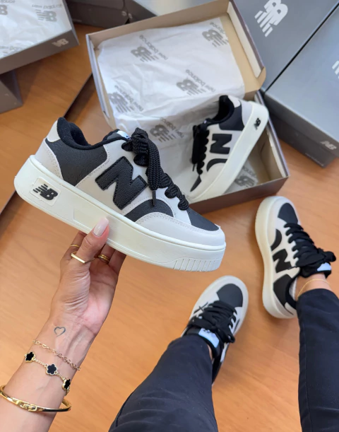 NEW BALANCE CT32 BRANCO/PRETO - comprar online