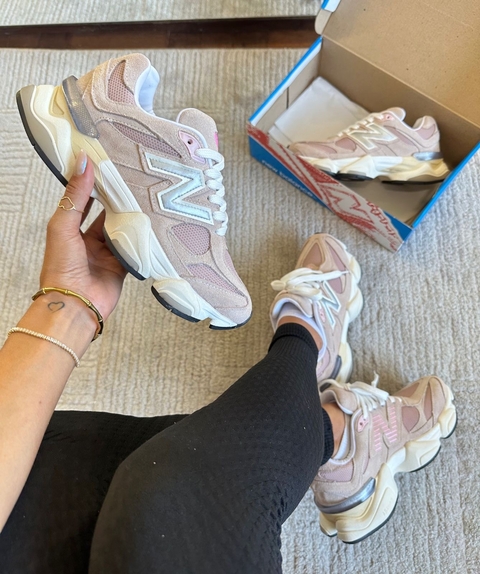 NEW BALANCE 9060 COURO ROSA