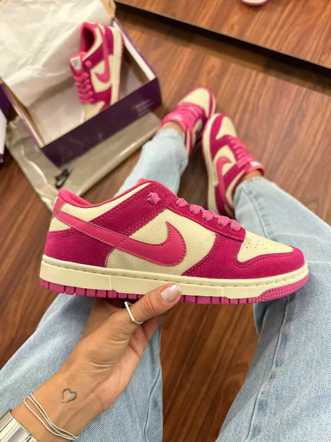 NIKE SB DUNK ROSA CAMURÇA