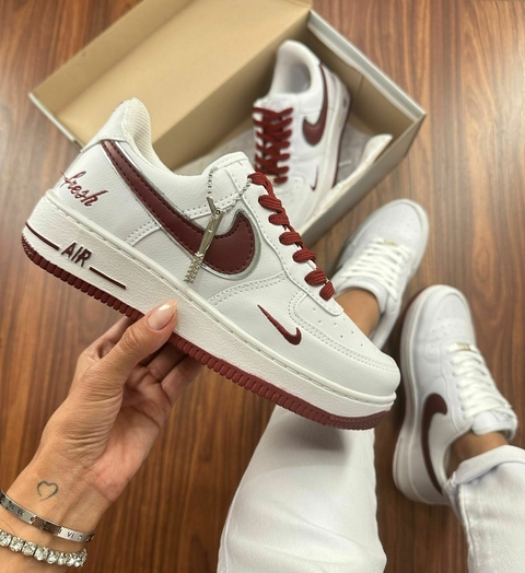 NIKE AIR FORCE FRESH BORDÔ