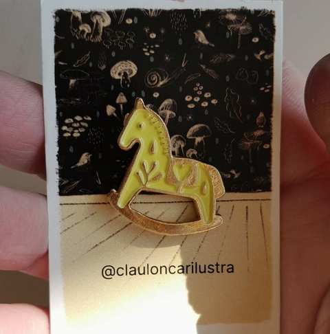 Pin | Caballito mecedora