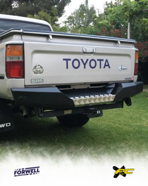 Bumper Trasero Standard Para Hilux 92-04 Fc