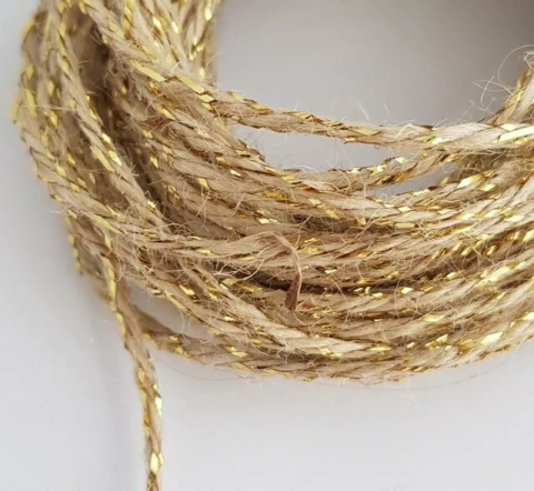 Fio Juta 2mm com Lurex Dourado pacote de 5 metros