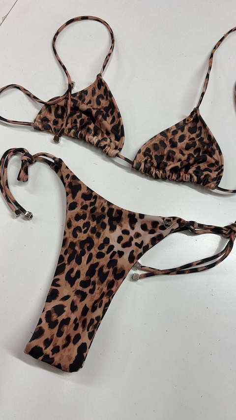 BIKINI PRINT TRIANGULO Y BOMBACHA LESS ATADA