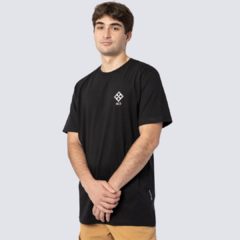 Camiseta Regular MCD Bandana C/ Estampa Costas - Preto
