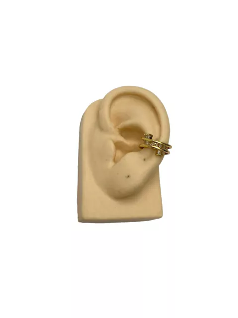 Piercing Fake Fernanda Dourado