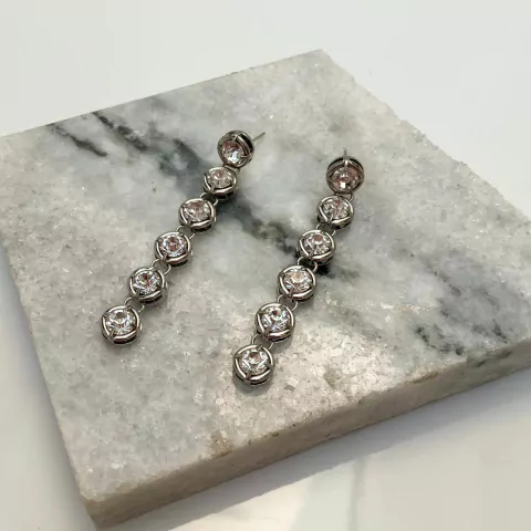 Brinco Camila Zircônia