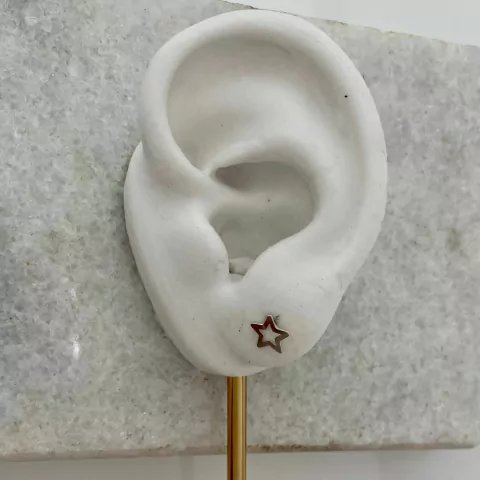 Brinco Pequeno Estrela Vazado Prata 925