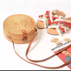 Bolsa Redonda palha de Madeira