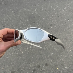 VALVE Matte Silver na internet