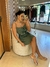 Vestido Boho Chic Curto com Babados Frontais e Amarração no Decote na internet