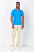 Polo piquet confort com detalhes azul na internet