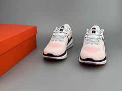 Tênis Nike Air Zoom Vomero 17 - Rosa