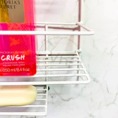 KIT ALFOMBRA BAÑO MARFIL Y ORGANIZADOR BLANCO - tienda online