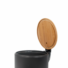 CESTO DE ACERO CON TAPA DE BAMBU 5 L NEGRO - comprar online