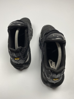 Air max plus triple black - loja online