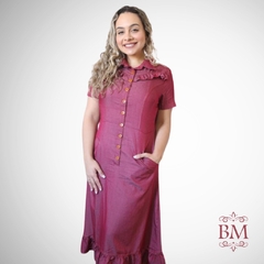 Vestido em Viscojeans, Marsala, Bolsos, Detalhe Frontal, Fechamento Botão, Babado Saia, Rosarrara BM1121M