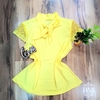 Blusa em Crepe, Amarela, Laço Gola, Manga Curta em Renda Trabalhada, Lilaisa BM1057