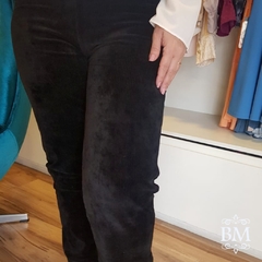Calça em Veludo Cotelê, Preta, Cós Alto, Reta, Mirasul BM0828 - comprar online