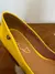 Scarpin Feminino Salto Baixo 5cm Amarelo - comprar online