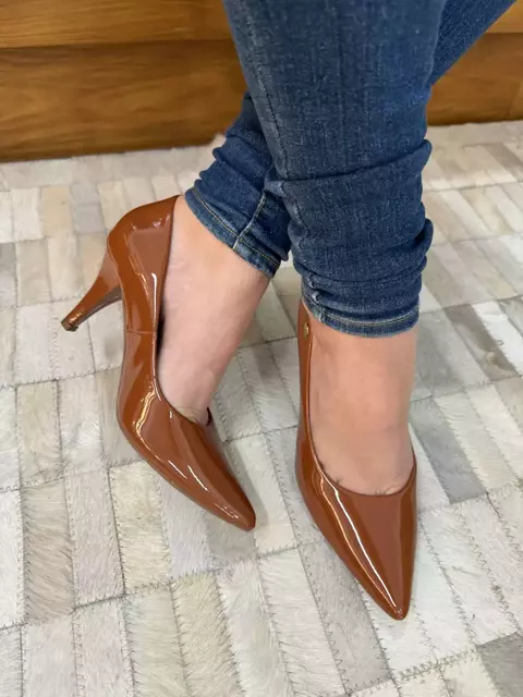 Scarpin Feminino Salto Médio 7cm Caramelo Verniz