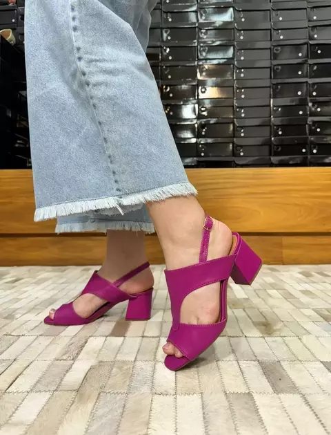 Sandália Salto Bloco Velvet