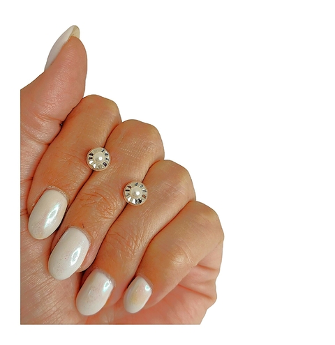 AROS FACETADOS CON PERLA A ROSCA / PLATA 925 (COD53)