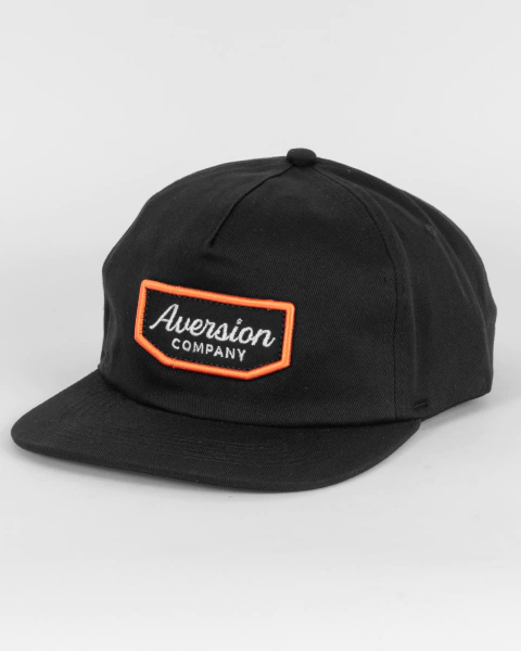 Boné Aversion Snapback Desestruturado Aba Reta Preto - Model Badge