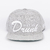 Boné Aversion Snapback Aba Reta Cinza Mescla - Model Drunk - Aversion Outfits Co. | Streetwear Exclusivo e Autêntico | Desde 2011