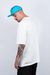 Camiseta T-shirt Aversion Unissex Branca Off-White - Model Logo - comprar online