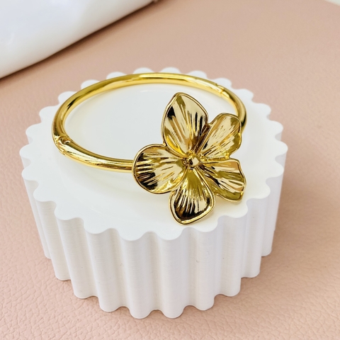 Bracelete flor - Banhado a ouro 18k