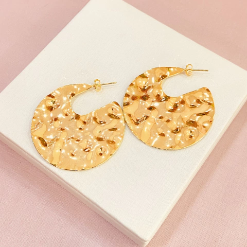 Brinco redondo martelado luxo - Banhado a ouro 18k (116)