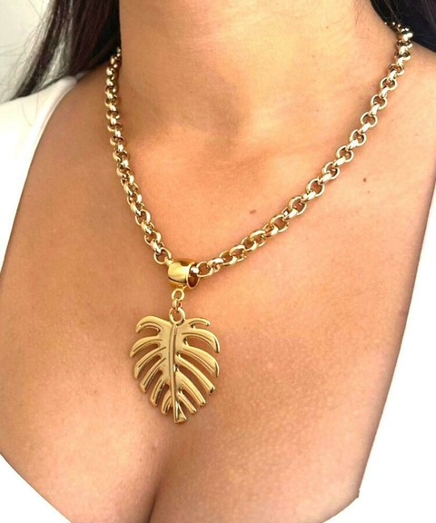 Colar com pingente folha costela de Adão - banhado a ouro 18k
