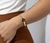 Bracelete trevo resinado - banhado a ouro 18k