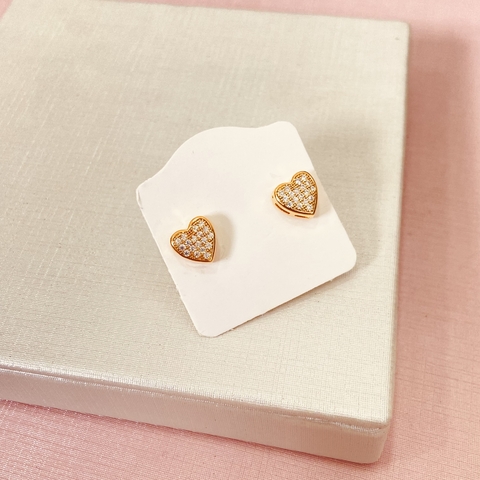 Brinco coração cravejado - banhado a ouro 18k